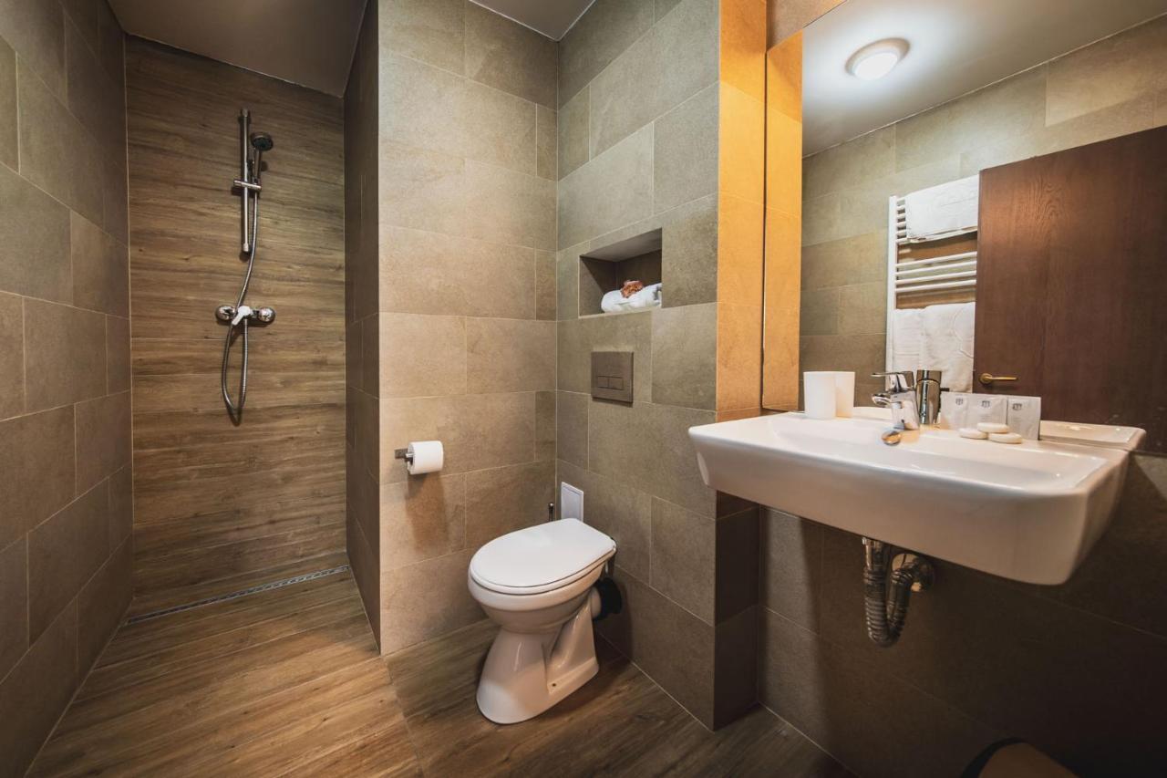 Hotel Dada Termal Călimăneşti Eksteriør billede