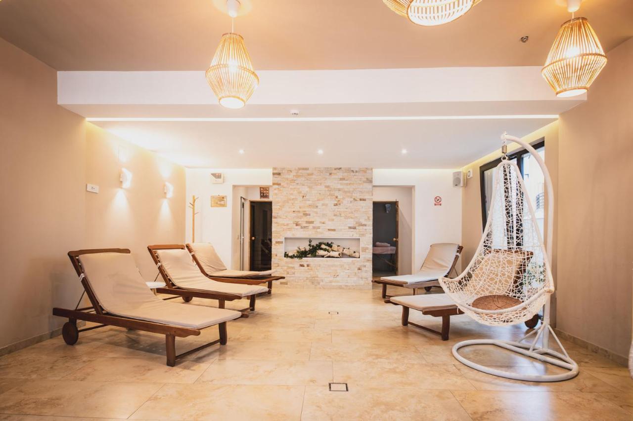 Hotel Dada Termal Călimăneşti Eksteriør billede
